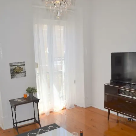 Tp Monte 20, Apartament Lizbona